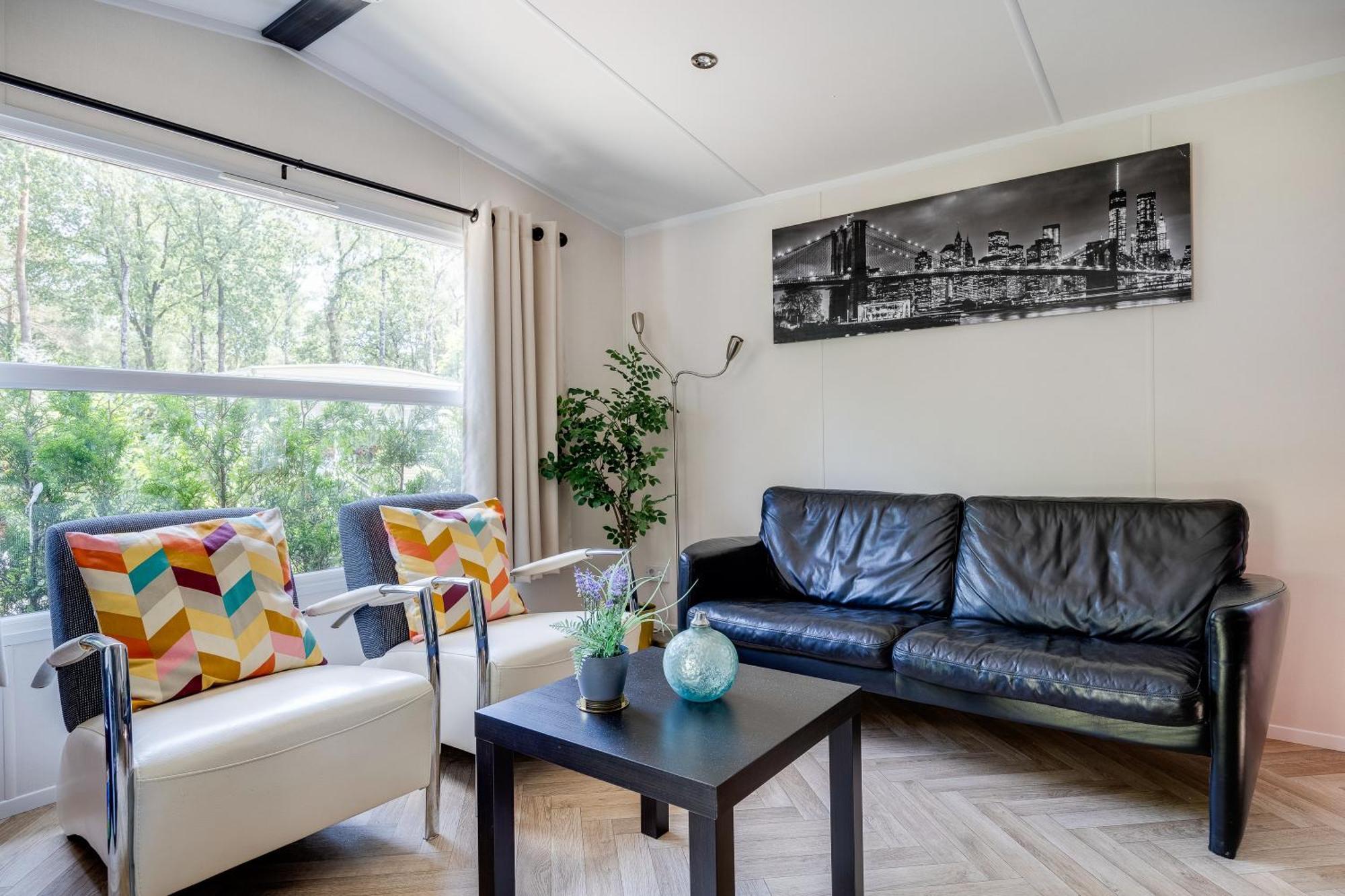 Veluwe Hoenderloo Luxury Chalet With Private Sauna And Hot Tub - Swimming Pool Tennis Court Supermarket Bowling Alley Theatre And Entertainment For Children Eksteriør bilde