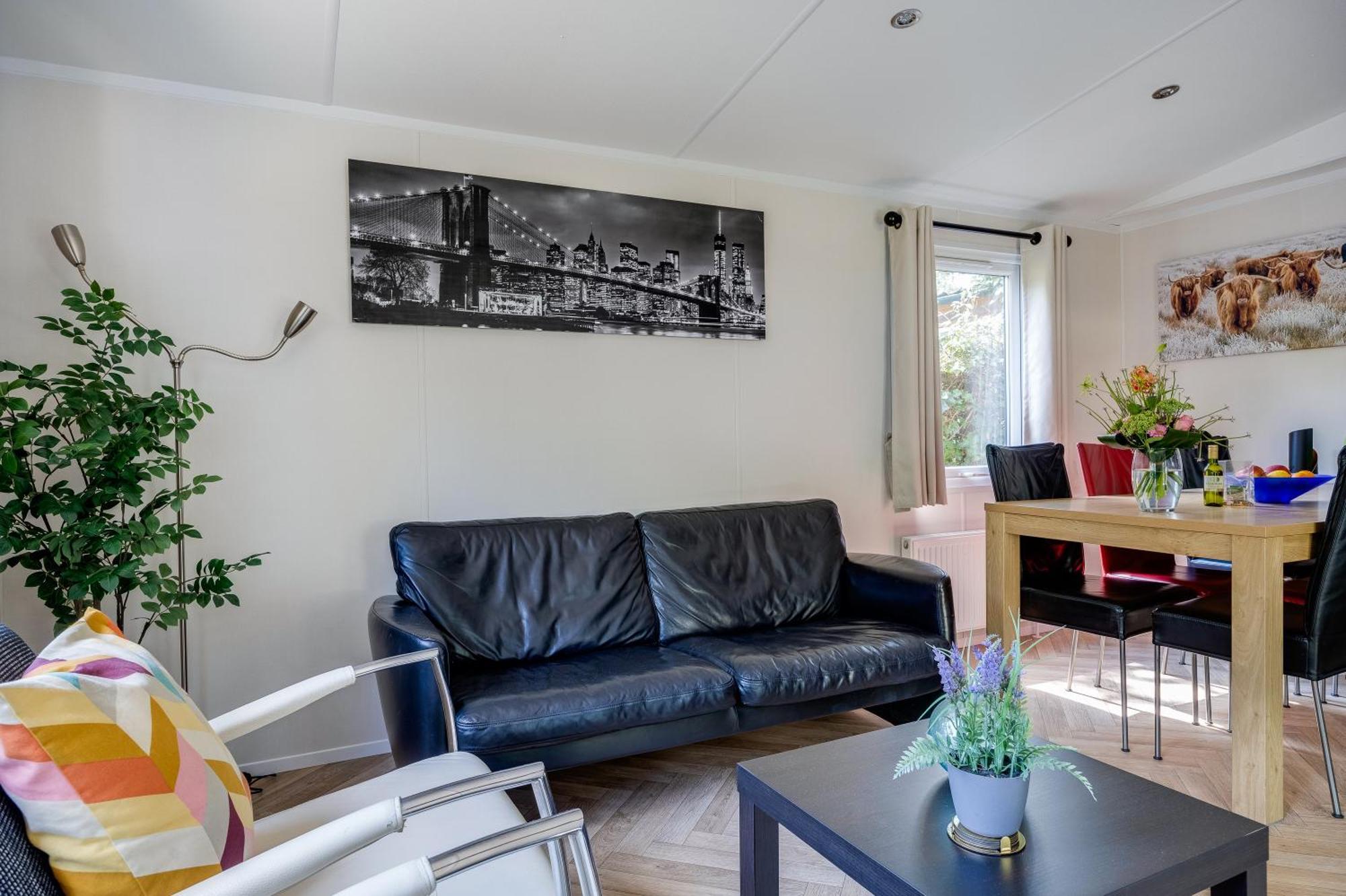 Veluwe Hoenderloo Luxury Chalet With Private Sauna And Hot Tub - Swimming Pool Tennis Court Supermarket Bowling Alley Theatre And Entertainment For Children Eksteriør bilde